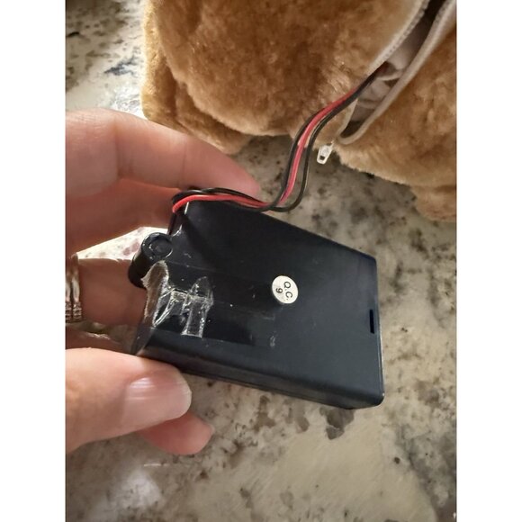 VTG Y2k Christmas Hound Dog Smart Ind. Group Sings "Jingle Bells" Toy Plush Read - Picture 9 of 15